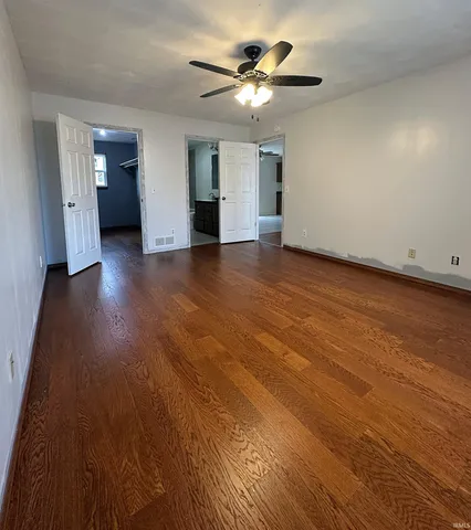 $226,500 | 309 Northwest 11th Street, Washington, IN 47501