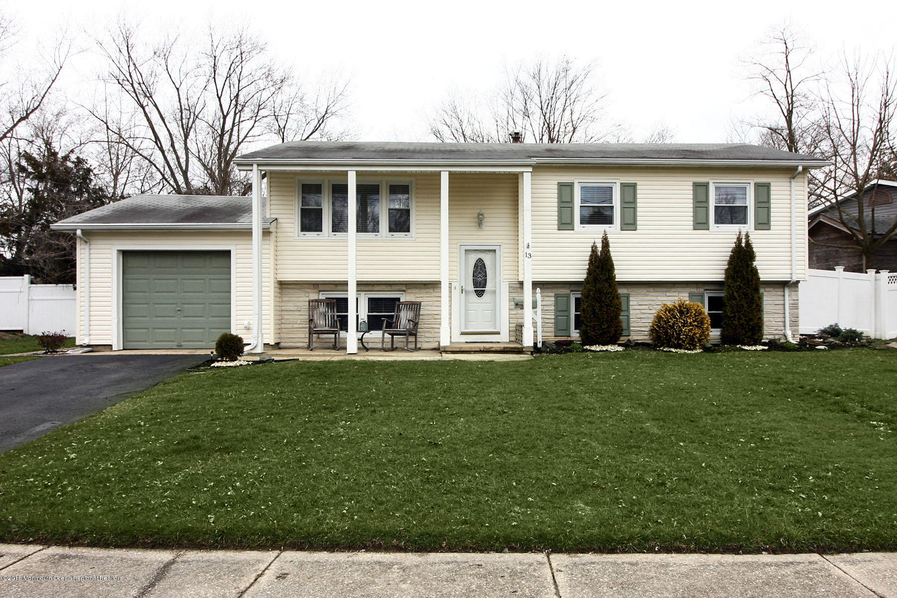 13 Ralph Place Jackson, NJ 08527 - Photo 1 of 19 IMG_0097