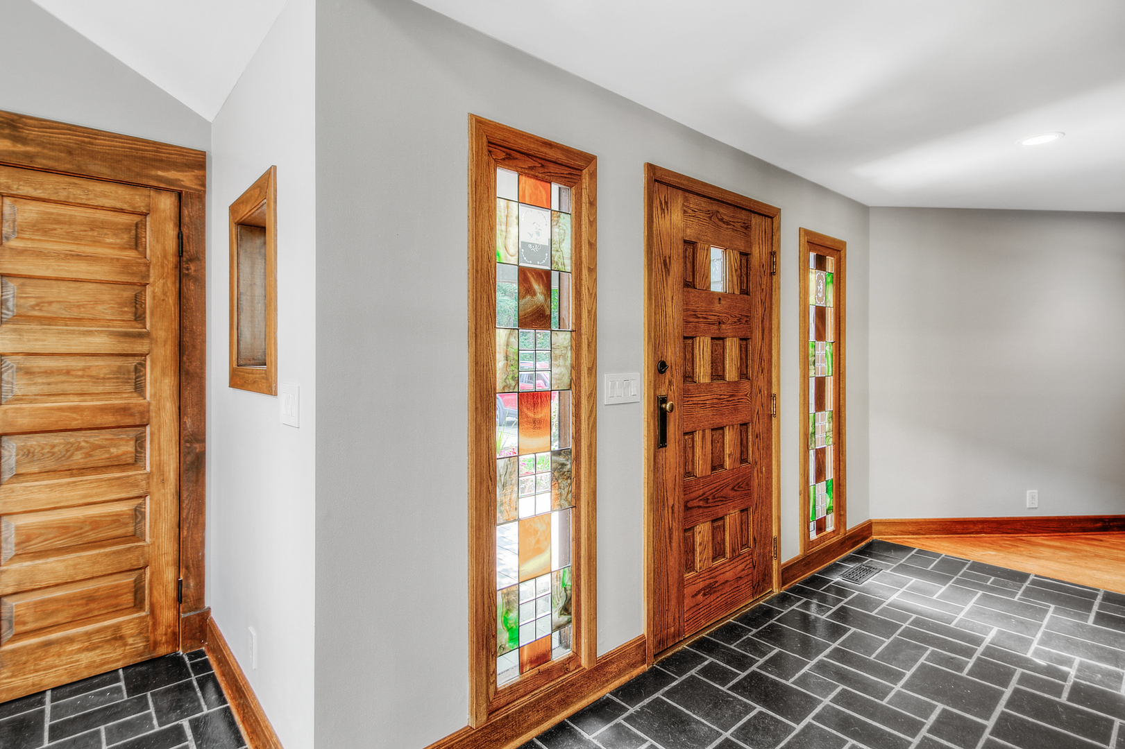 41W904 Hughes Road Elburn, IL 60119 - Photo 13 of 55