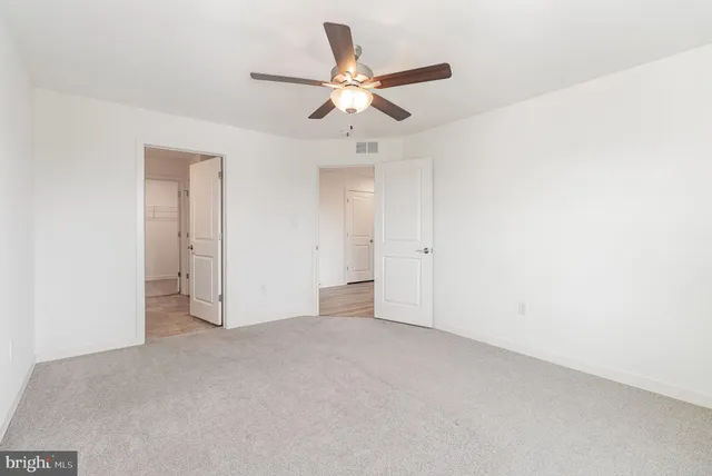 $1,595 | 1708 Fairmont Drive, Unit 208, Harrisburg, PA 17111