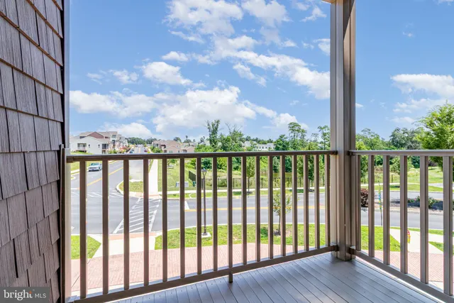 $1,595 | 1708 Fairmont Drive, Unit 208, Harrisburg, PA 17111