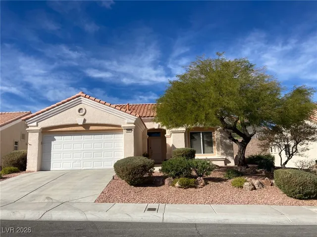 $2,050 | 2209 Beacon Ridge Drive, Las Vegas, NV 89134