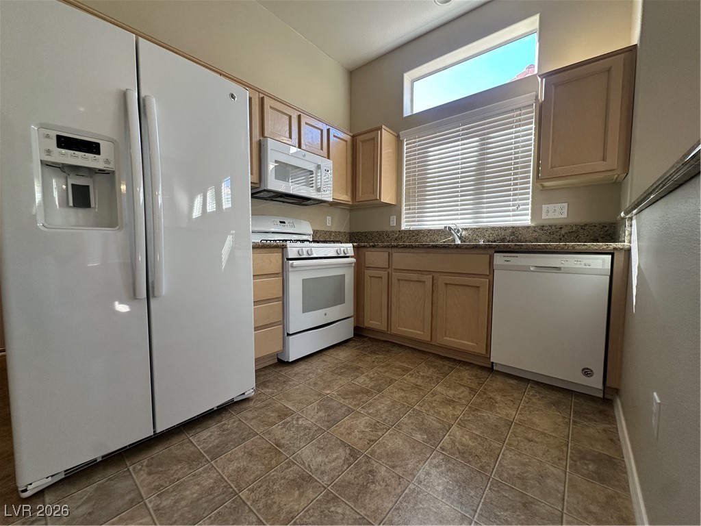 2209 Beacon Ridge Drive Las Vegas, NV 89134 - Photo 7 of 16