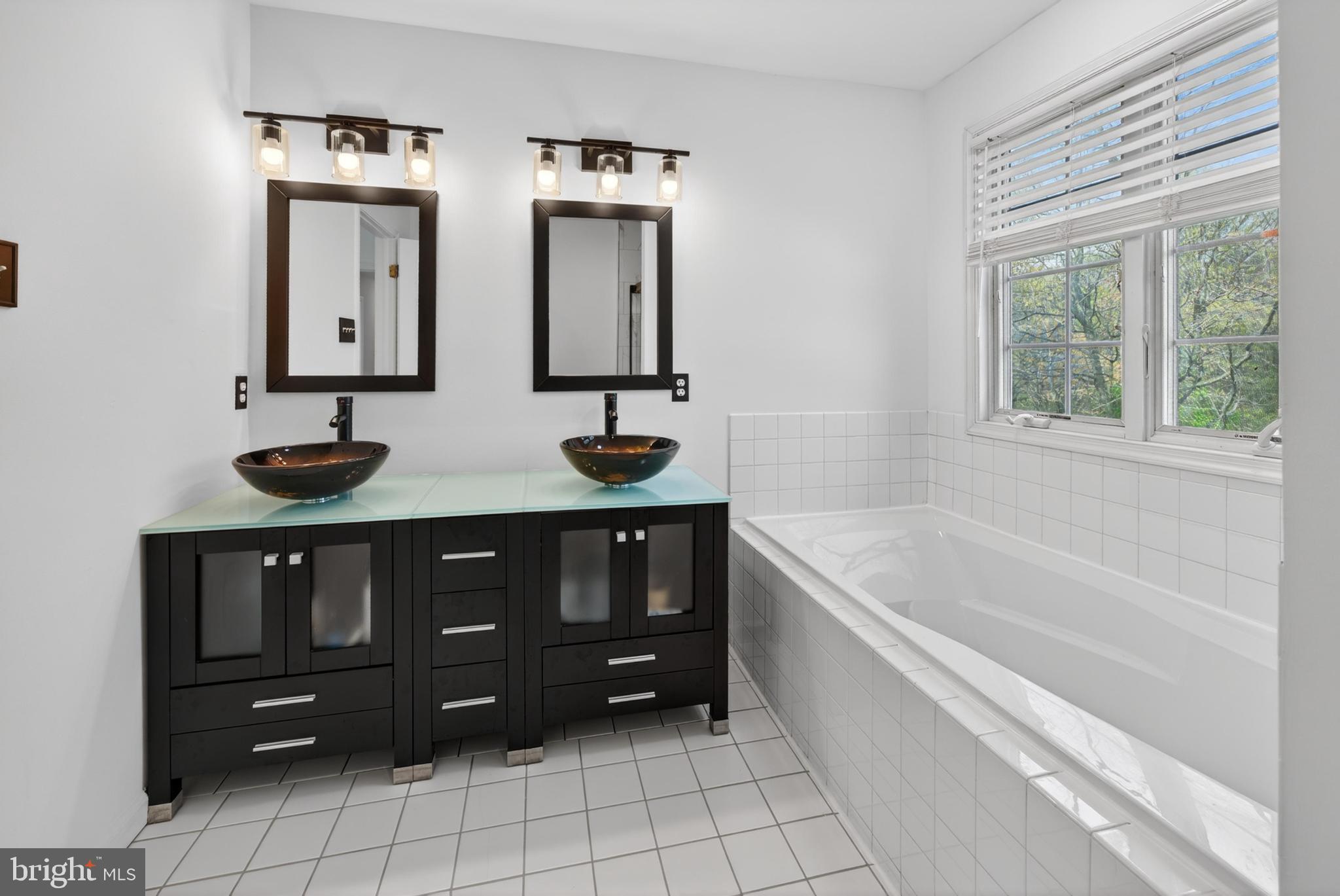 375 Friendship Road Clarksboro, NJ 08056 - Photo 25 of 59 Updated Primary Bathroom!