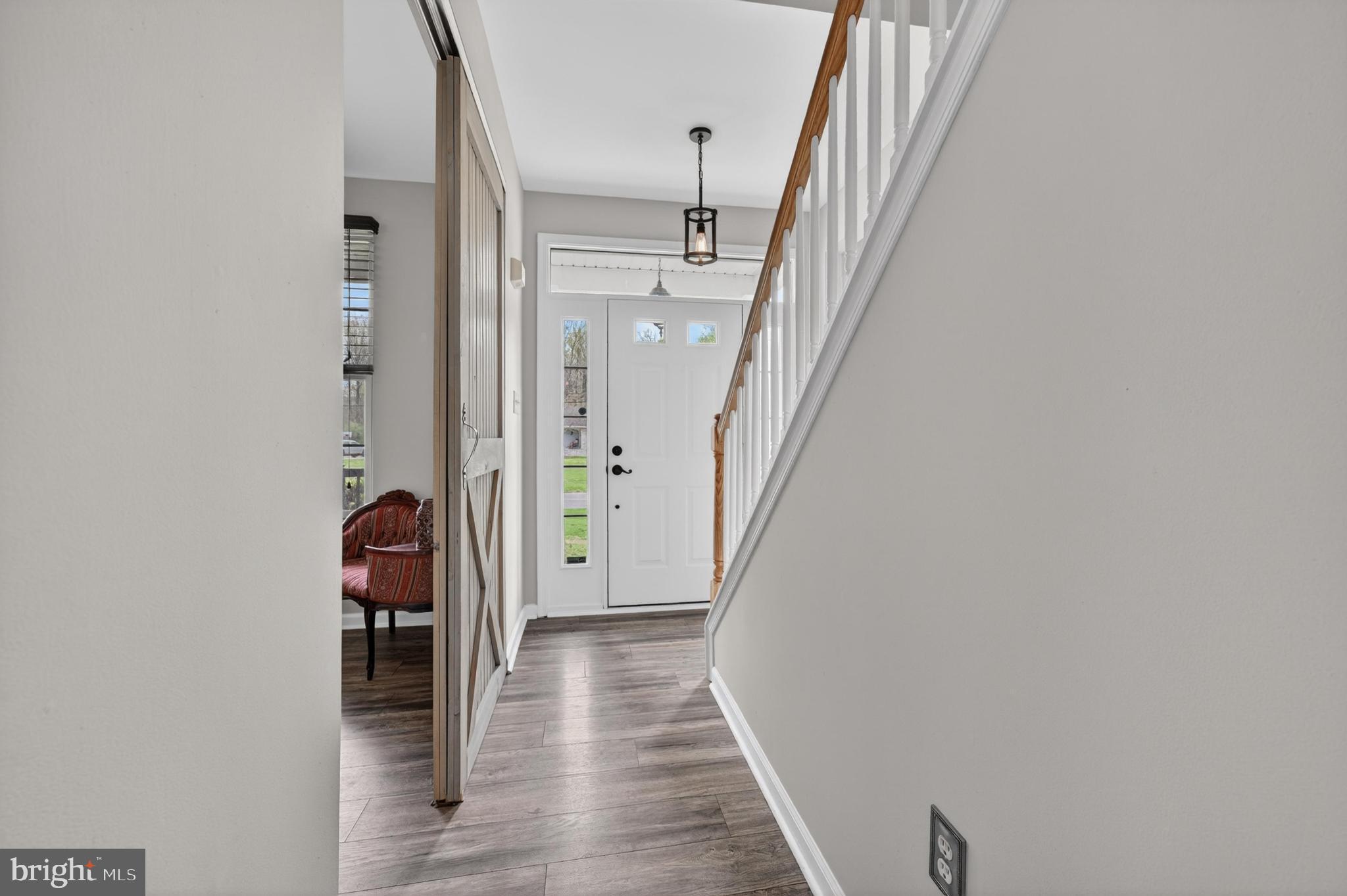 375 Friendship Road Clarksboro, NJ 08056 - Photo 5 of 59 Entryway