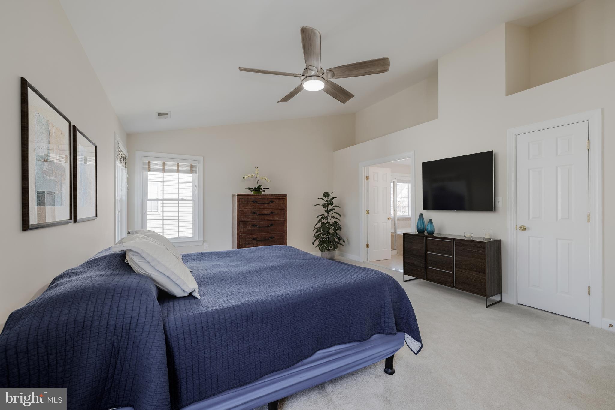 9084 Furey Road Lorton, VA 22079 - Photo 16 of 38 Owner's Suite