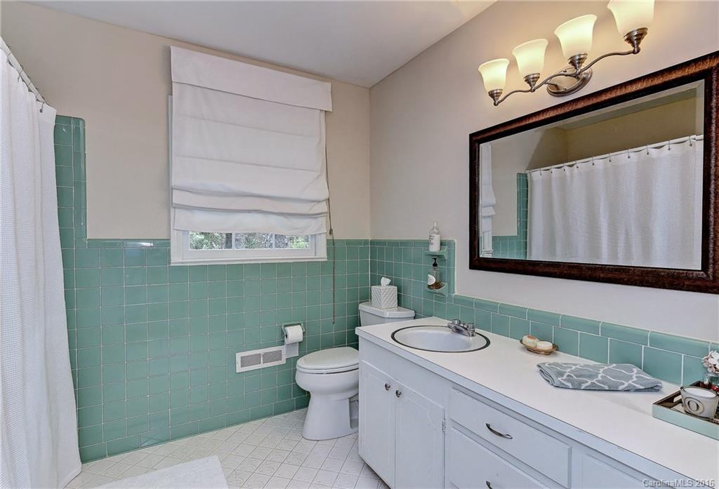 1123 Turnbridge Road Charlotte, NC 28226 - Photo 16 of 21 Gallery Image 16