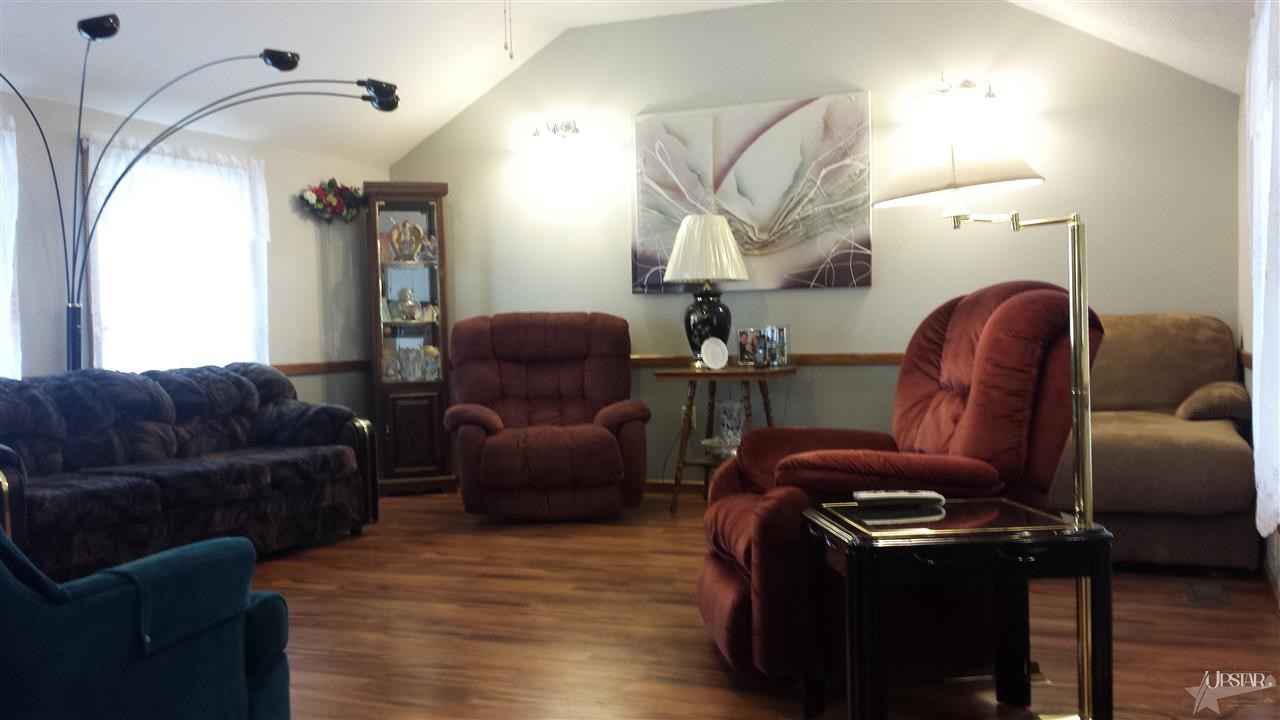 803 Walnut Street Decatur, IN 46733 - Photo 11 of 25