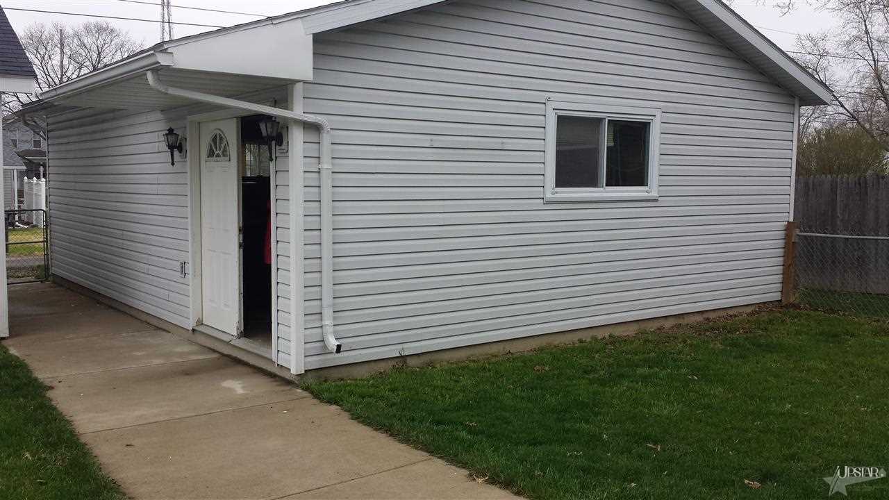 803 Walnut Street Decatur, IN 46733 - Photo 5 of 25