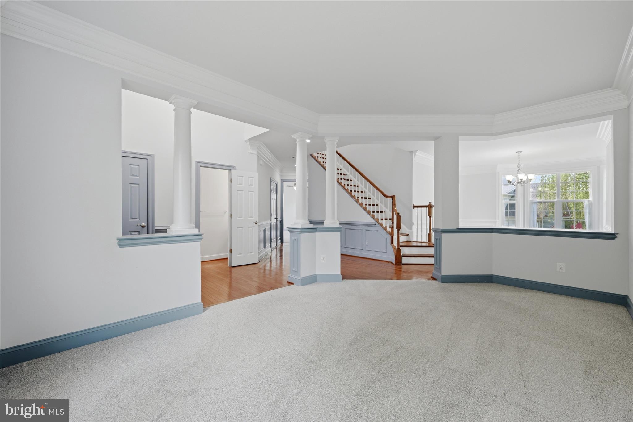 3583 Shandor Road Woodbridge, VA 22193 - Photo 11 of 73 Living Room