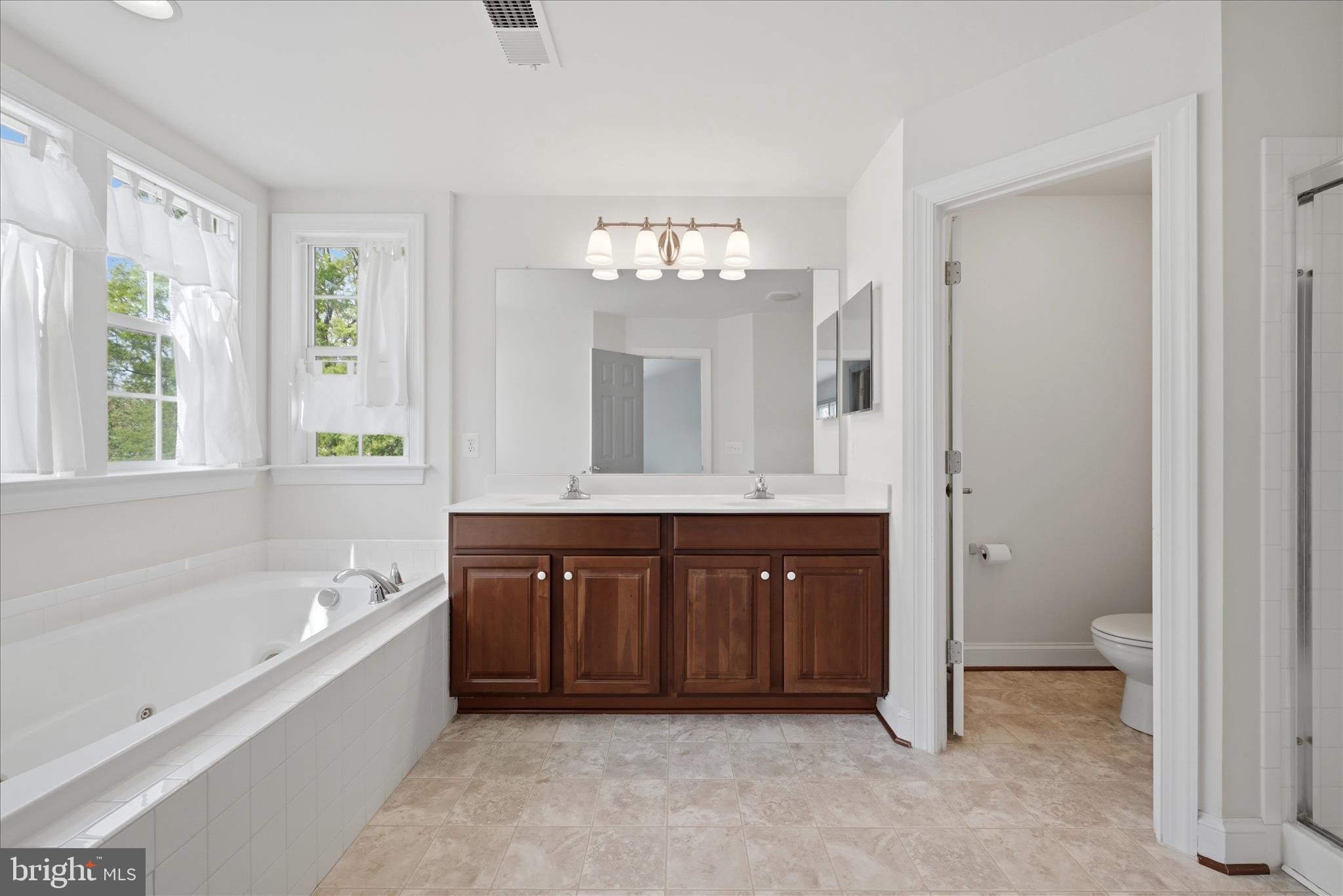 3583 Shandor Road Woodbridge, VA 22193 - Photo 28 of 73 Primary Bathroom