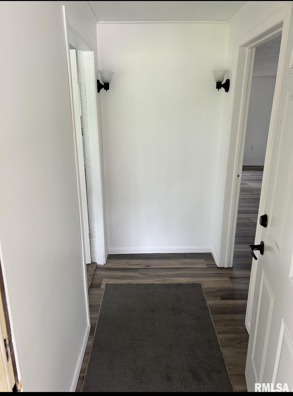 13530 Bab Road Auburn, IL 62615 - Photo 18 of 21