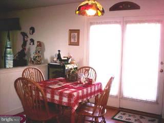 507 Augusta Drive West Sinking Spring, PA 19608 - Photo 4 of 6 Gallery Image 4