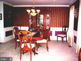 507 Augusta Drive West Sinking Spring, PA 19608 - Photo 5 of 6 Gallery Image 5