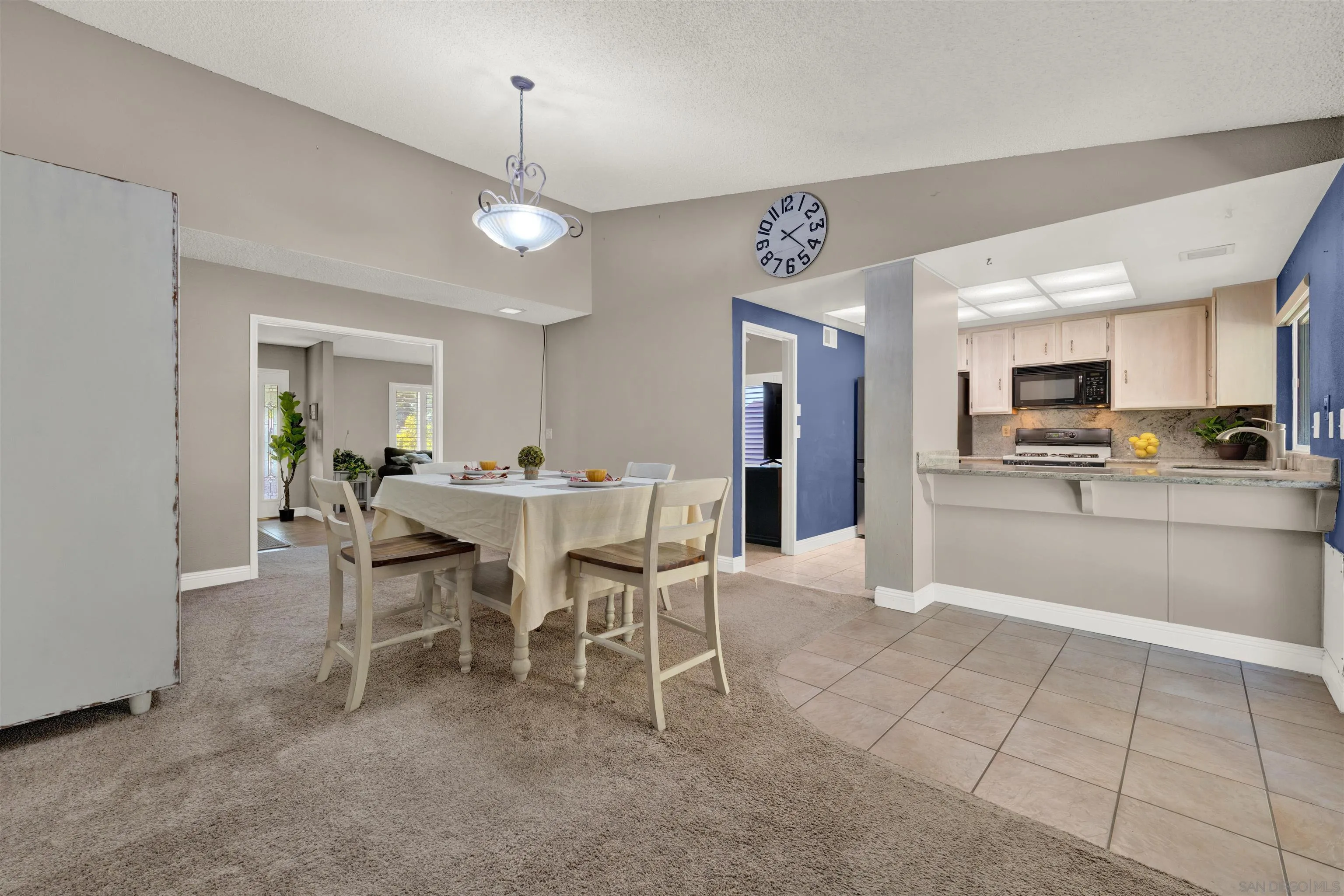 9127 Northcote Road Santee, CA 92071 - Photo 6 of 16