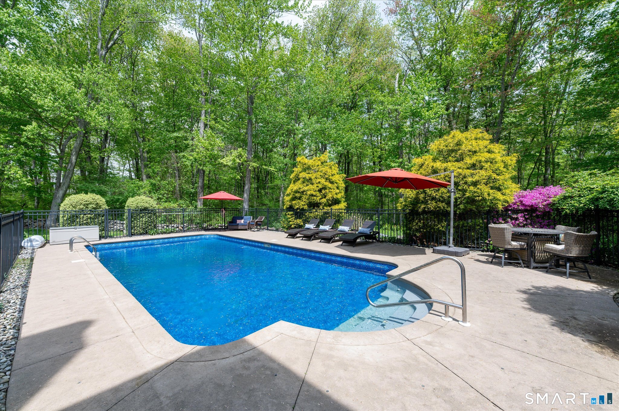104 Cutler's Farm Road Monroe, CT 06468 - Photo 24 of 35