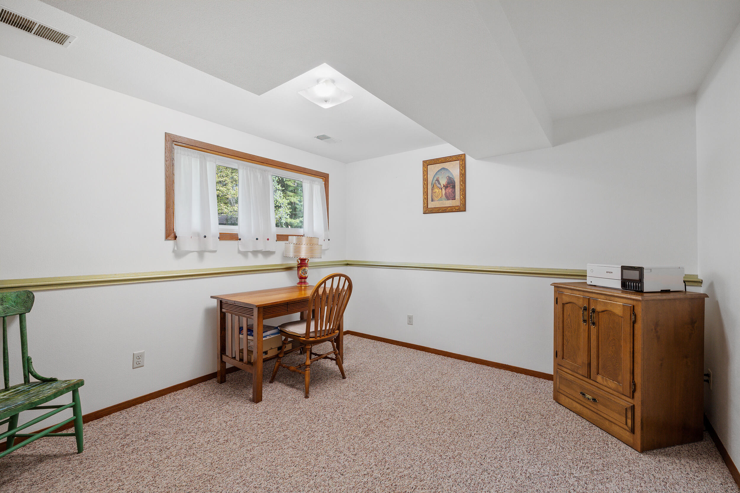 815 Jackson Drive Cleveland, WI 53015 - Photo 17 of 38 LL Bedroom 4