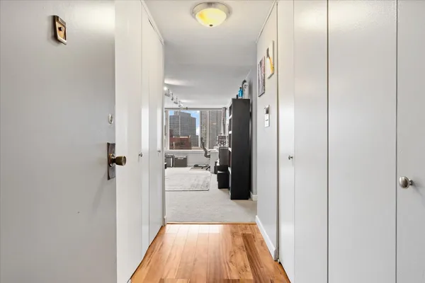 $240,000 | 2728 North Hampden Court, Unit 1609, Chicago, IL 60614