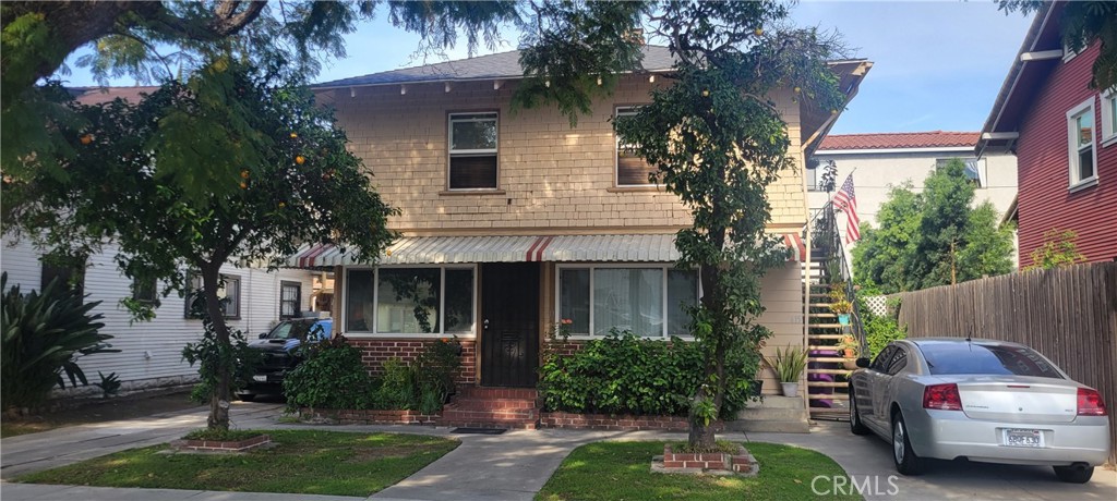 411 East 8th Street Long Beach, CA 90813 - Photo 2 of 10 Front view