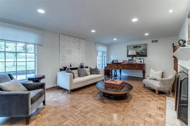 $1,599,000 | 7031 North Janmar Drive, Dallas, TX 75230