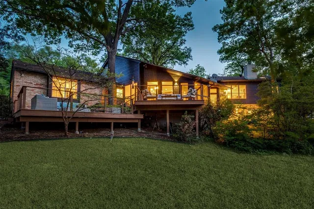 $1,599,000 | 7031 North Janmar Drive, Dallas, TX 75230