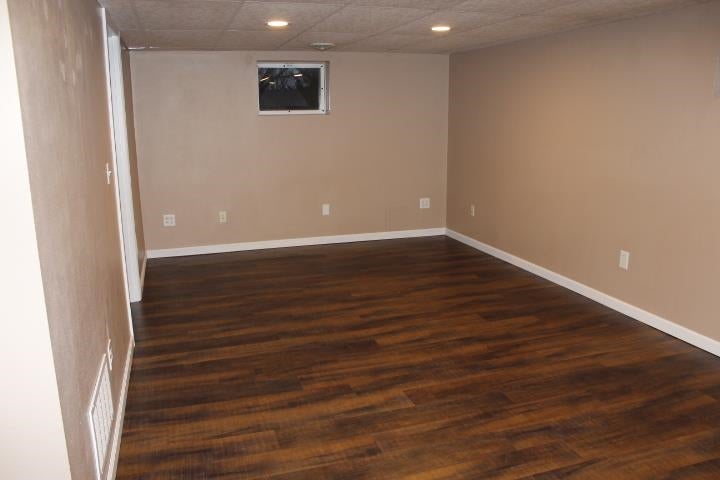 460 Ella Street Riverside, IA 52327 - Photo 13 of 17 Gallery Image 13