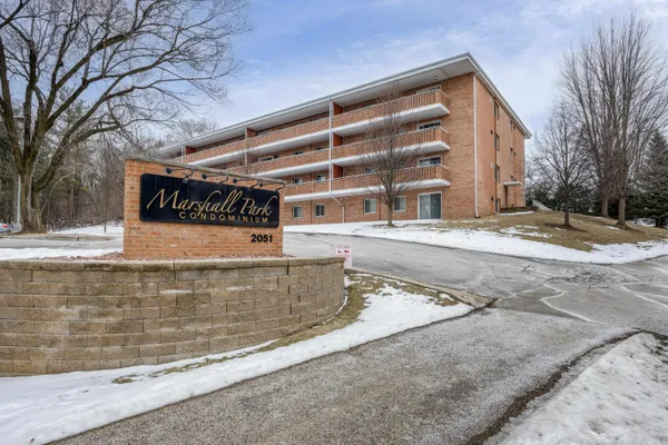 $245,000 | 2051 Allen Boulevard, Unit 101, Middleton, WI 53562