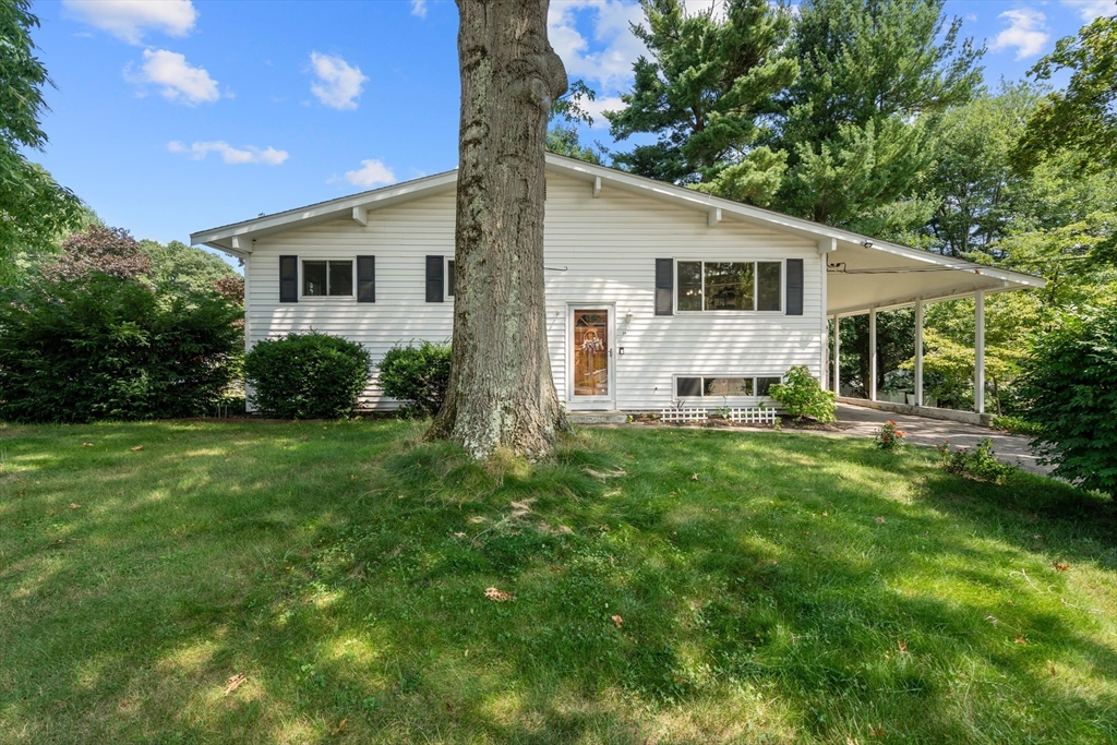 14 Richard Road Medway, MA 02053 - Photo 22 of 32 Gallery Image 22