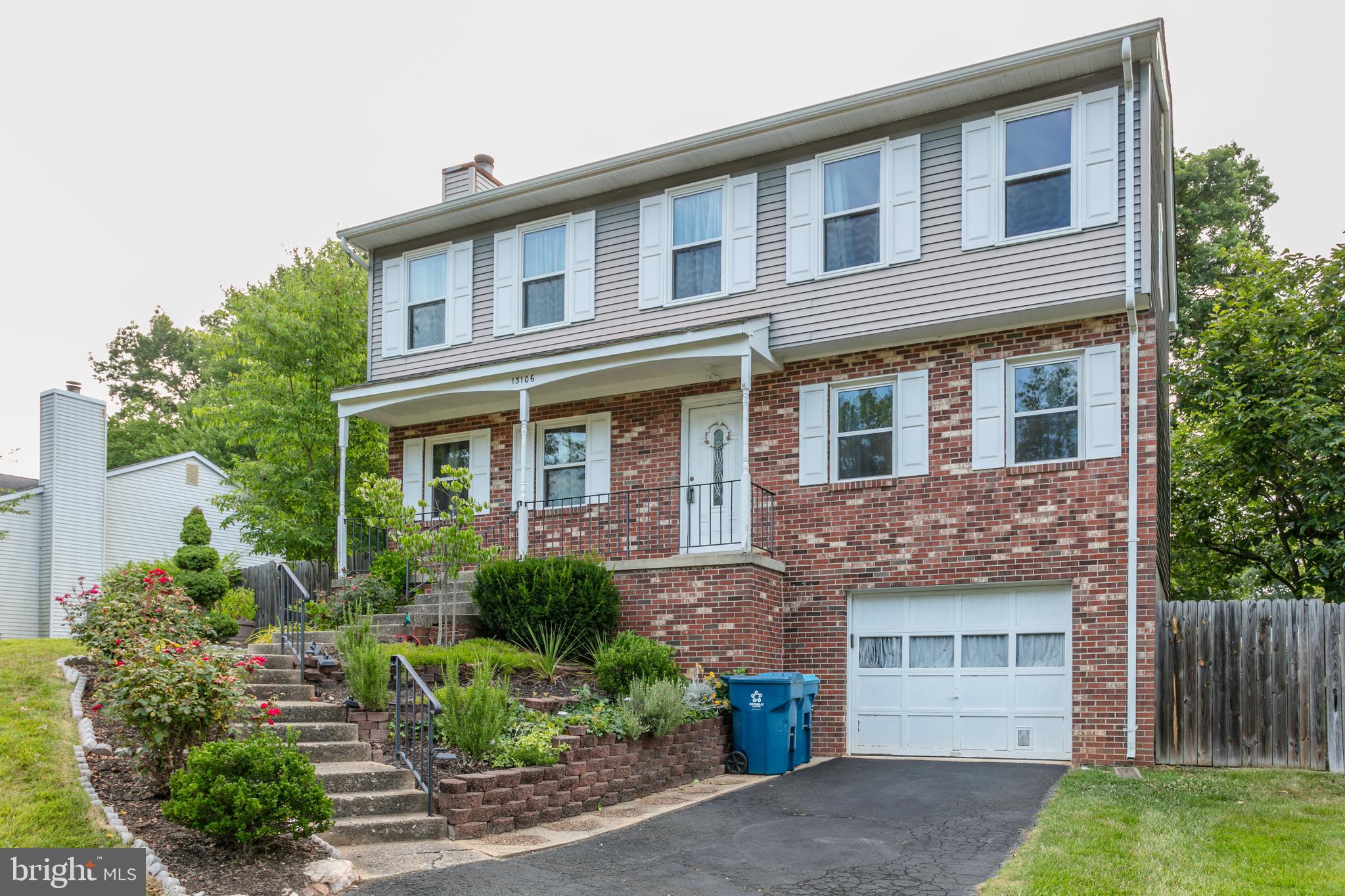 13106 Newgate Road Woodbridge, VA 22193 - Photo 1 of 31 Gallery Image 1