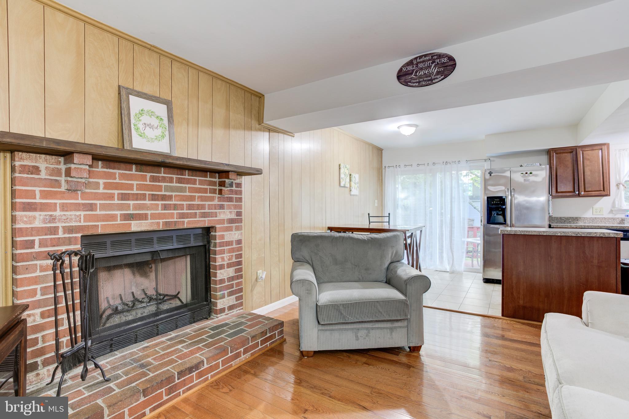 13106 Newgate Road Woodbridge, VA 22193 - Photo 14 of 31 Gallery Image 14