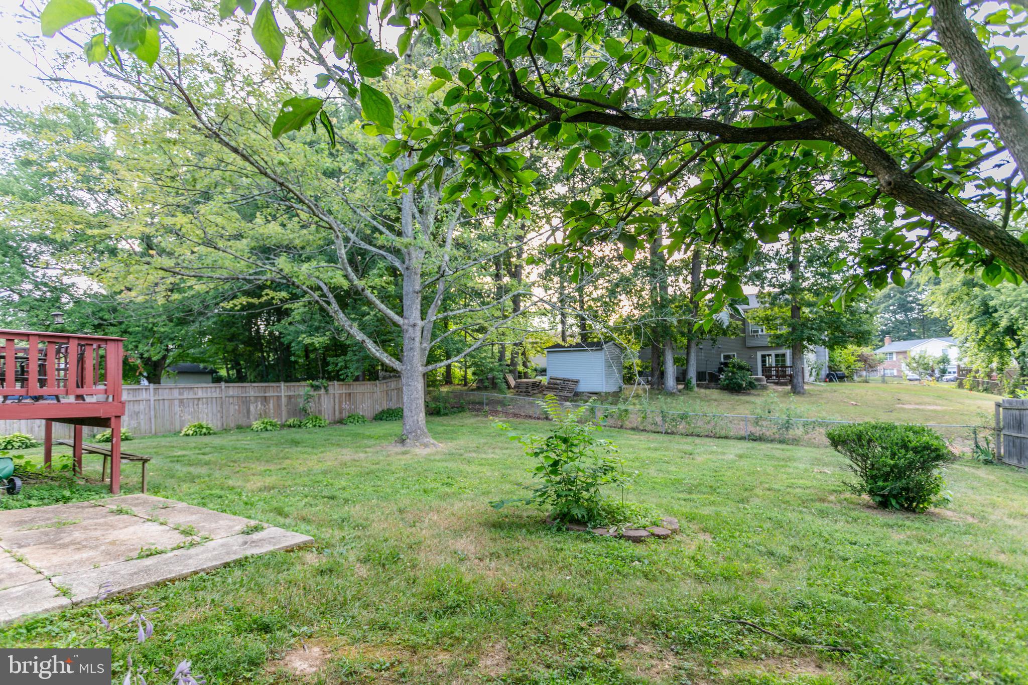 13106 Newgate Road Woodbridge, VA 22193 - Photo 26 of 31 Gallery Image 26