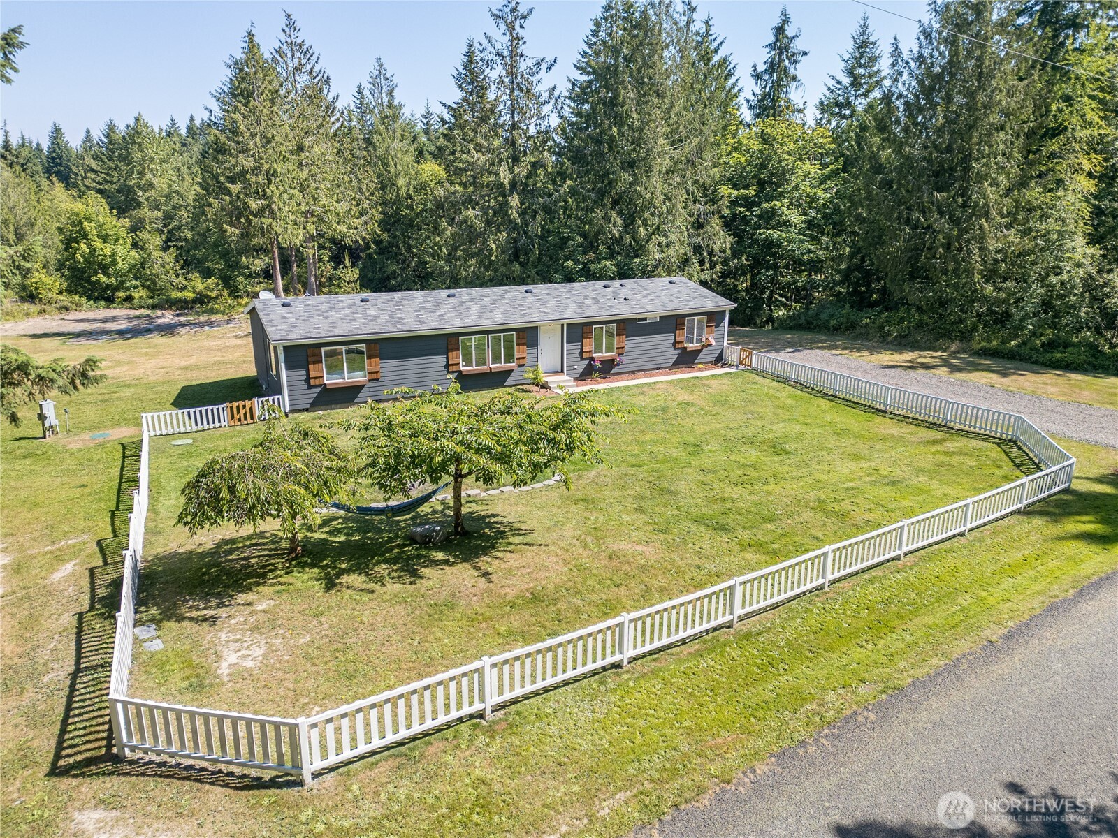 101 Robinson Road Port Angeles, WA 98362 - Photo 3 of 40 Gallery Image 3