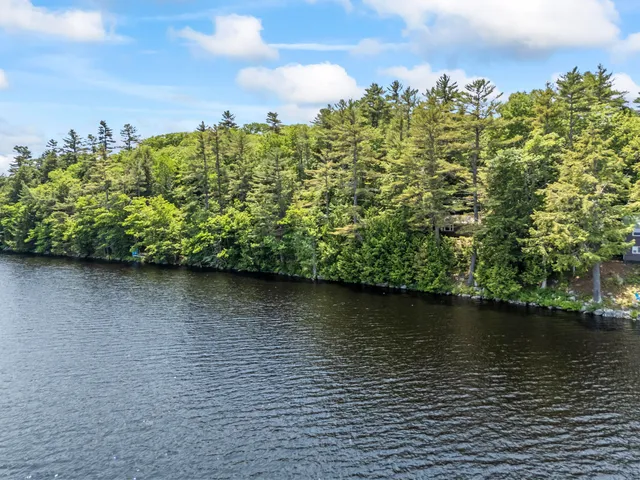 $325,000 | 126 Snell Shore, Palermo, ME 04354