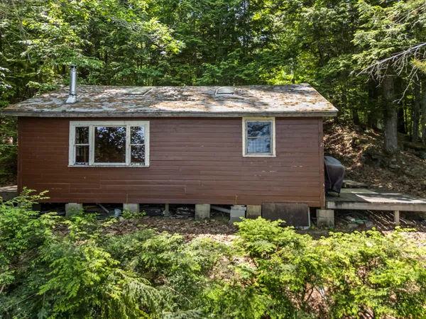 $325,000 | 126 Snell Shore, Palermo, ME 04354