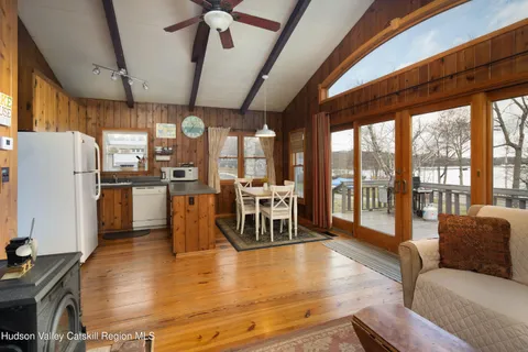 $615,000 | 5 Adams Drive, Hillsdale, NY 12529