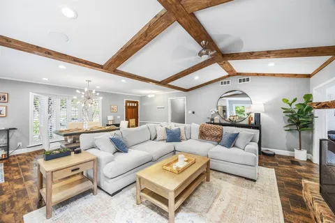 $559,000 | 1125 Greenway Drive, Richardson, TX 75080