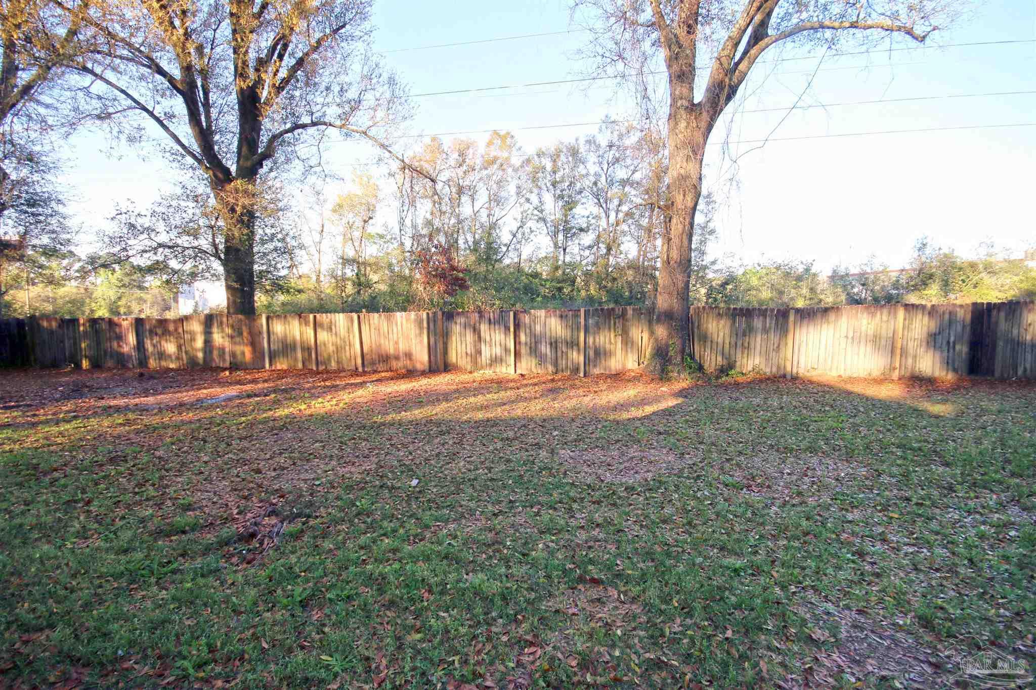 401 Cornwall Circle Pensacola, FL 32514 - Photo 18 of 19