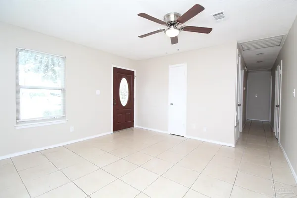 $1,445 | 401 Cornwall Circle, Pensacola, FL 32514