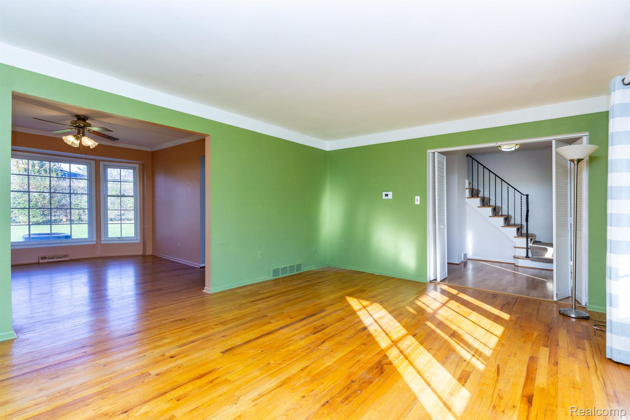 2170 West Wattles Road Troy, MI 48098 - Photo 9 of 46 Living Room