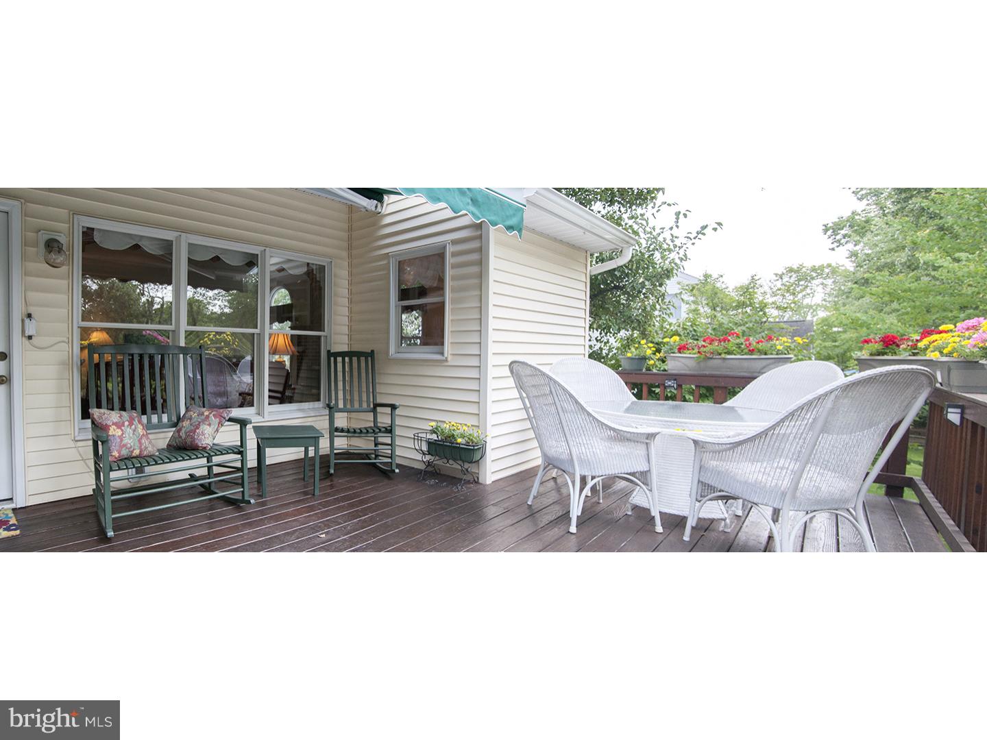 2519 West Rockspray Road Jamison, PA 18929 - Photo 21 of 25 Deck