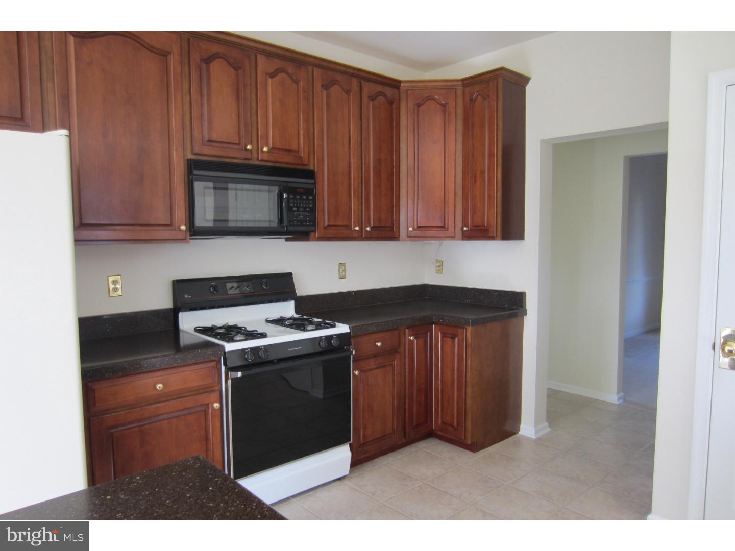 2519 West Rockspray Road Jamison, PA 18929 - Photo 8 of 25 Kitchen
