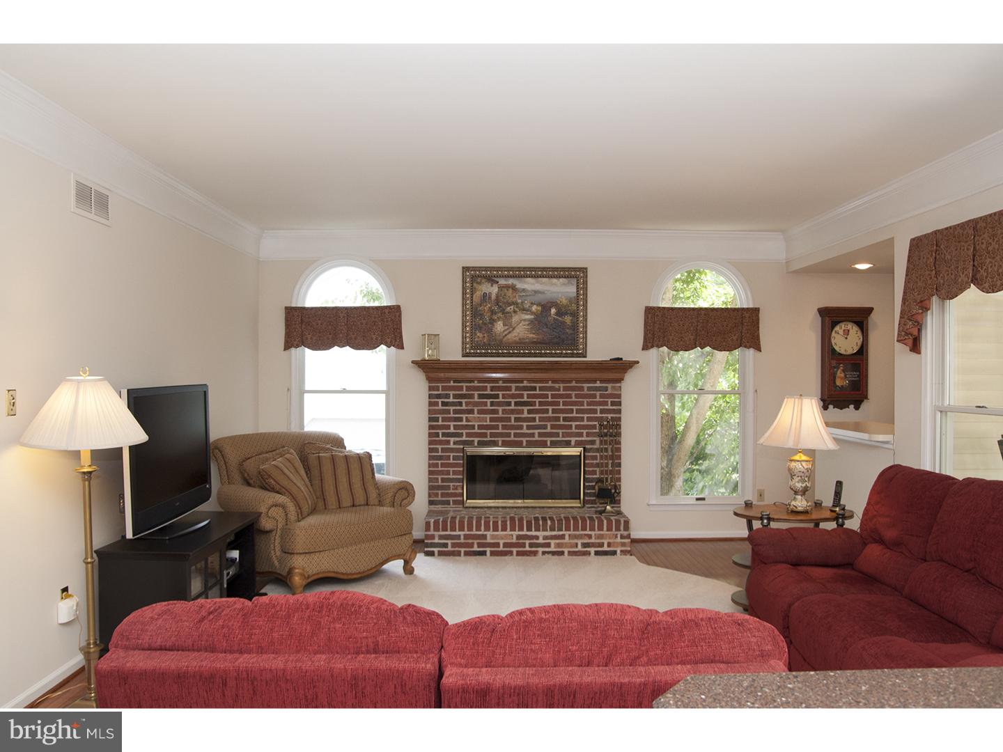 2519 West Rockspray Road Jamison, PA 18929 - Photo 9 of 25 Family Room