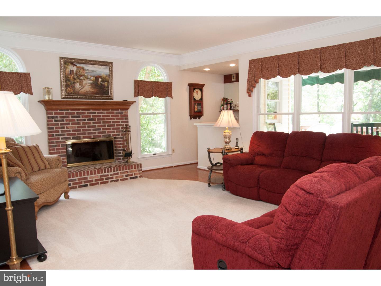 2519 West Rockspray Road Jamison, PA 18929 - Photo 10 of 25 Family Room
