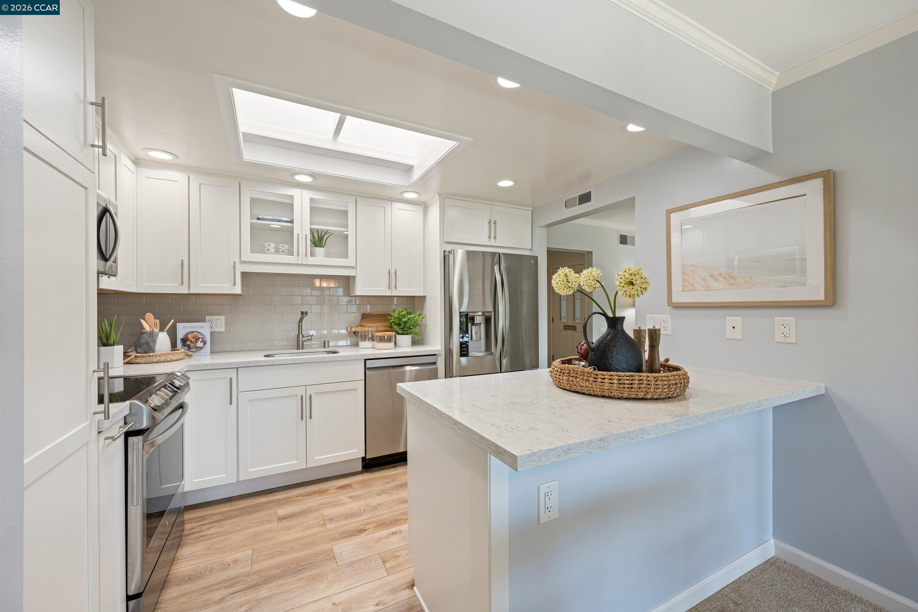 2817 Golden Rain Road, Unit 7 Walnut Creek, CA 94595 - Photo 14 of 47