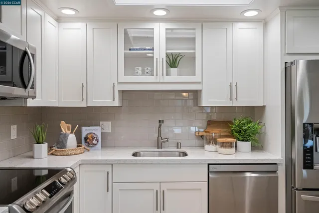 $450,000 | 2817 Golden Rain Road, Unit 7, Walnut Creek, CA 94595