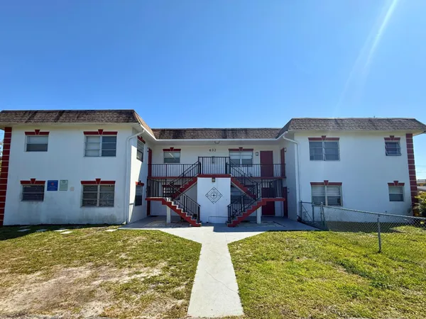 $1,649 | 432 Northwest 42nd Street, Unit 16, Oakland Park, FL 33309