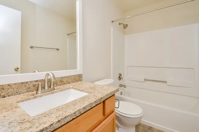 $2,200 | 3935 Federal Lane, Missouri City, TX 77459