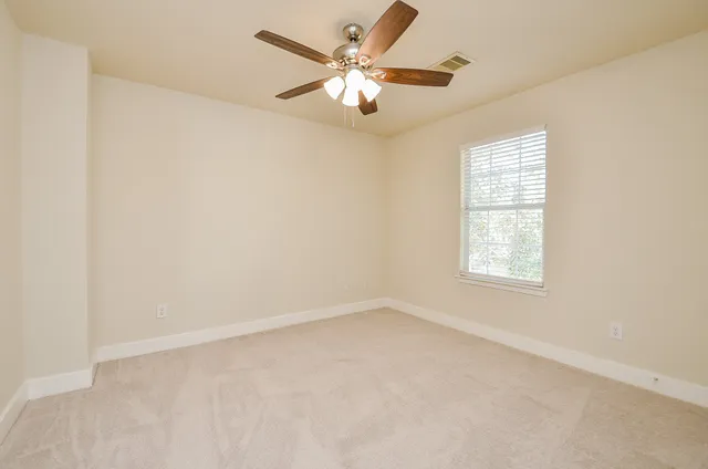 $2,200 | 3935 Federal Lane, Missouri City, TX 77459