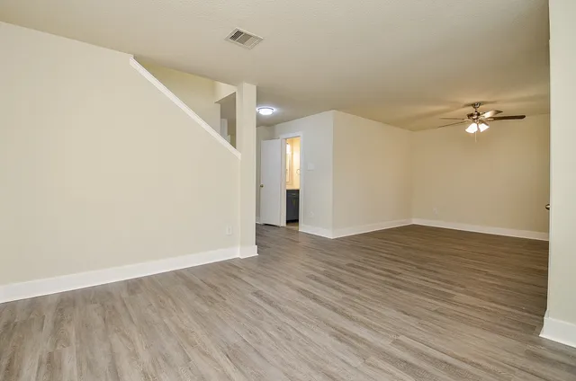 $2,200 | 3935 Federal Lane, Missouri City, TX 77459