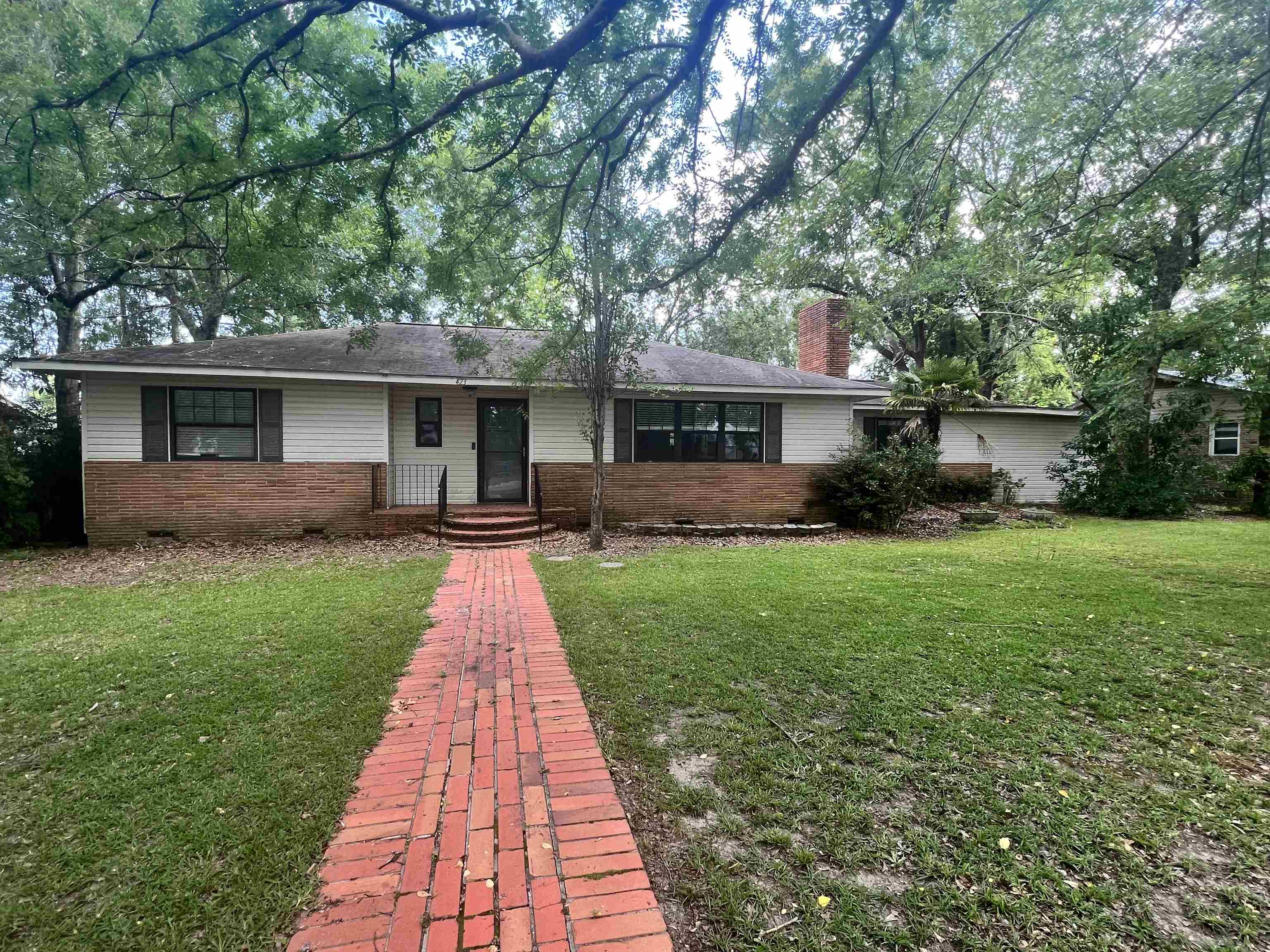 423 West Marigold Avenue Foley, AL 36535 - Photo 4 of 23
